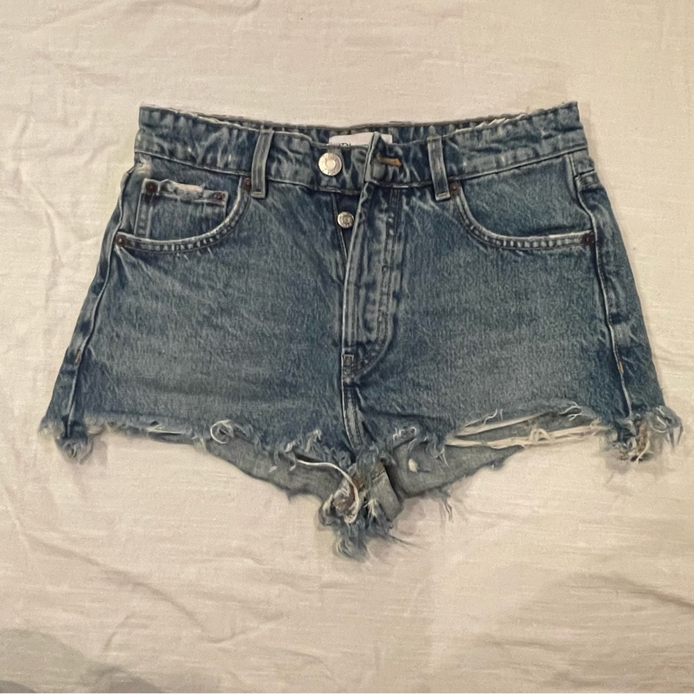 High waisted denim shorts